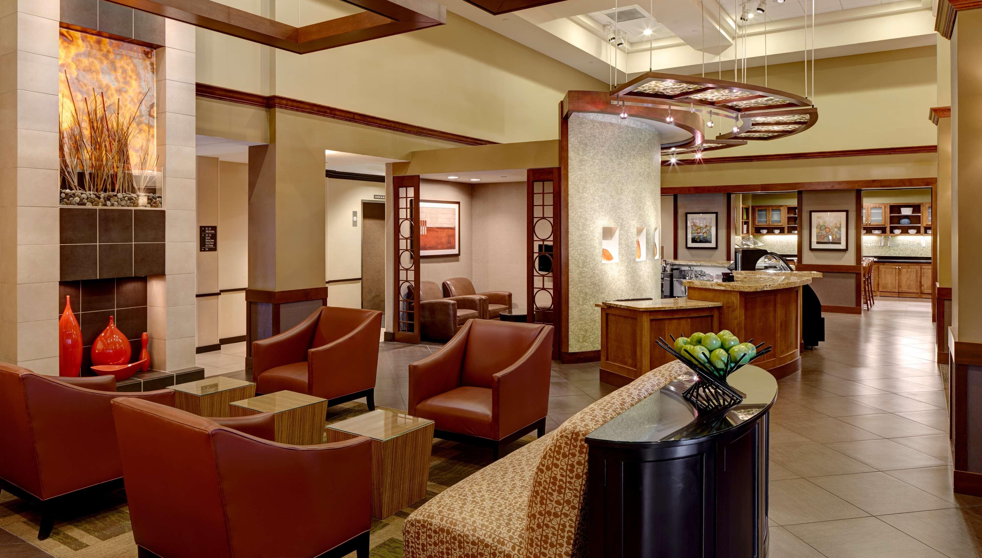 Wyndham Garden Kansas City Airport Εξωτερικό φωτογραφία