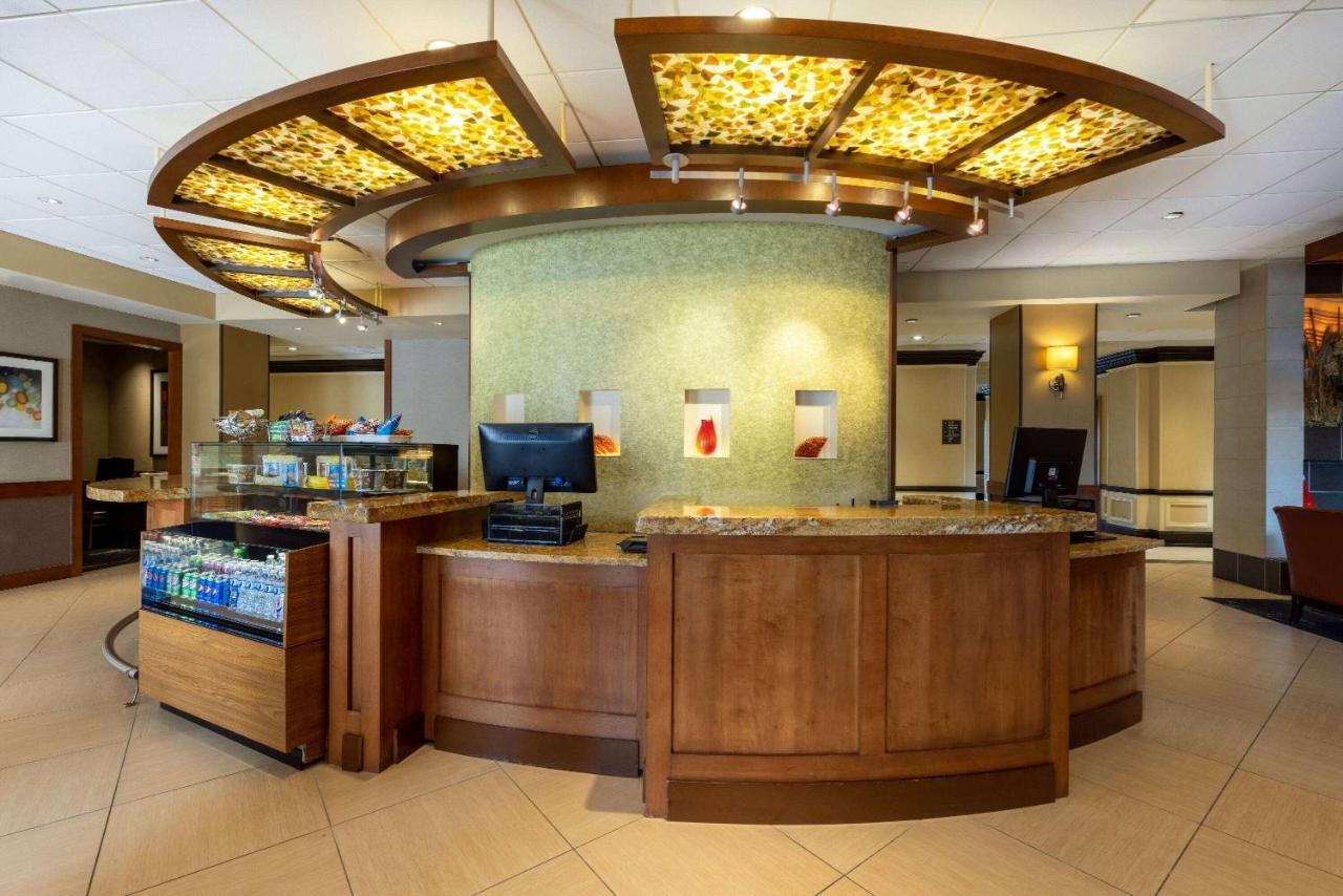 Wyndham Garden Kansas City Airport Εξωτερικό φωτογραφία